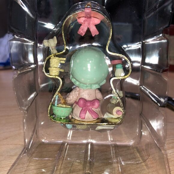 Precious Moments “Something Sweet For The Holiday - Picture 3 of 6